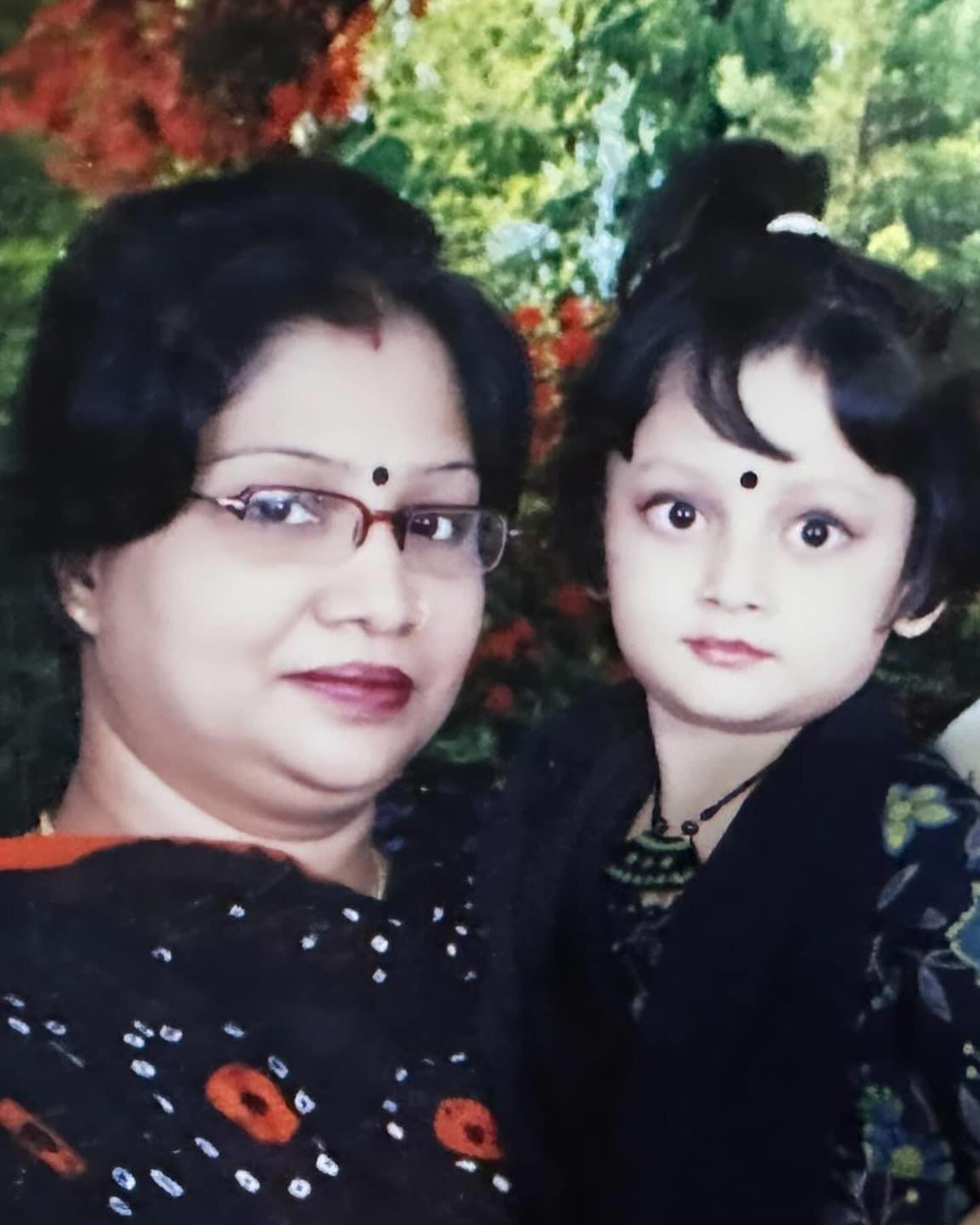 মা নেই, জন্মদিনে পায়েশ খেতে ইচ্ছে করছে পূজার